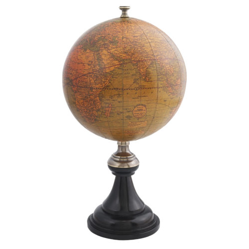 Versailles globe