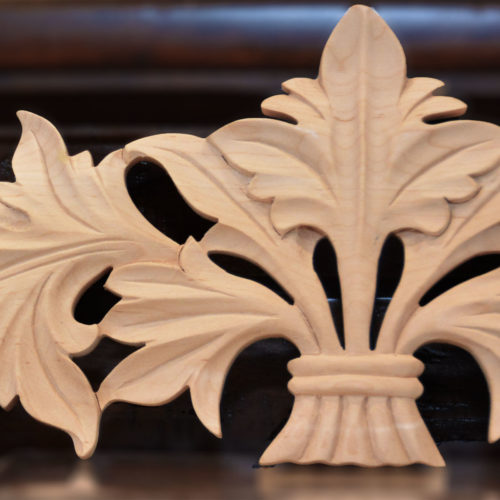 This beautiful wood carving is one of the favorites for applications on custom furniture, kitchen cabinets as well as for door's overheads