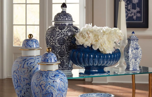 blue porcelain accessories
